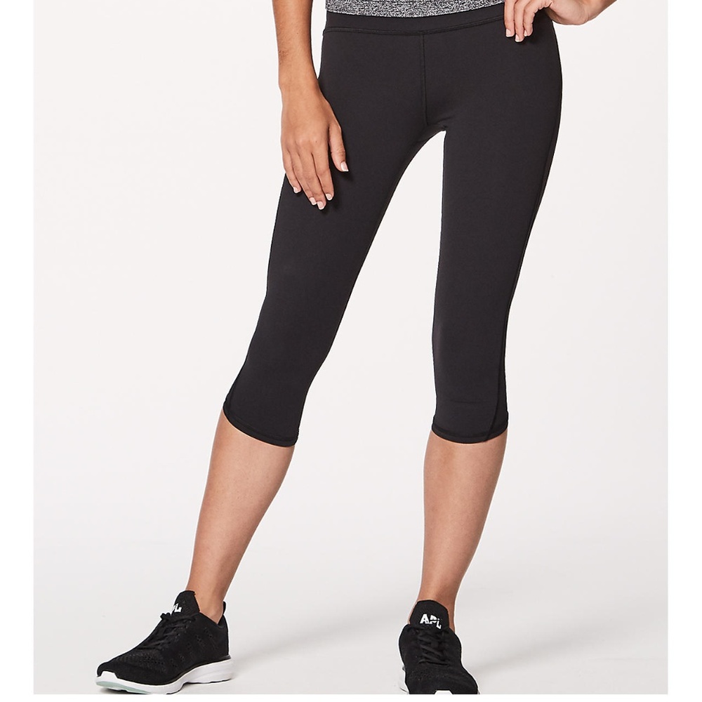 TRAIN TIMES CROP *17"